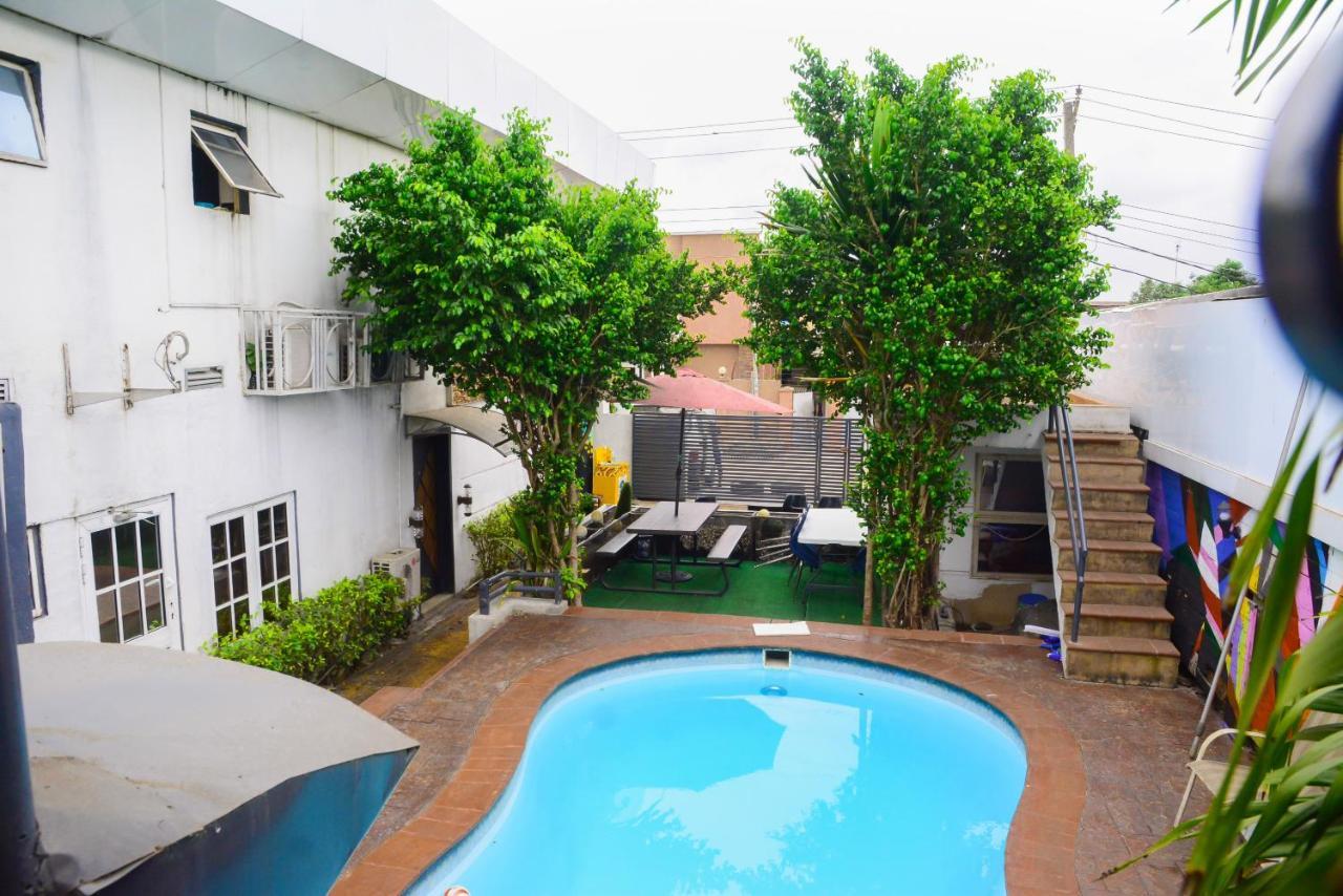 Connecting Lagos Suites Zewnętrze zdjęcie